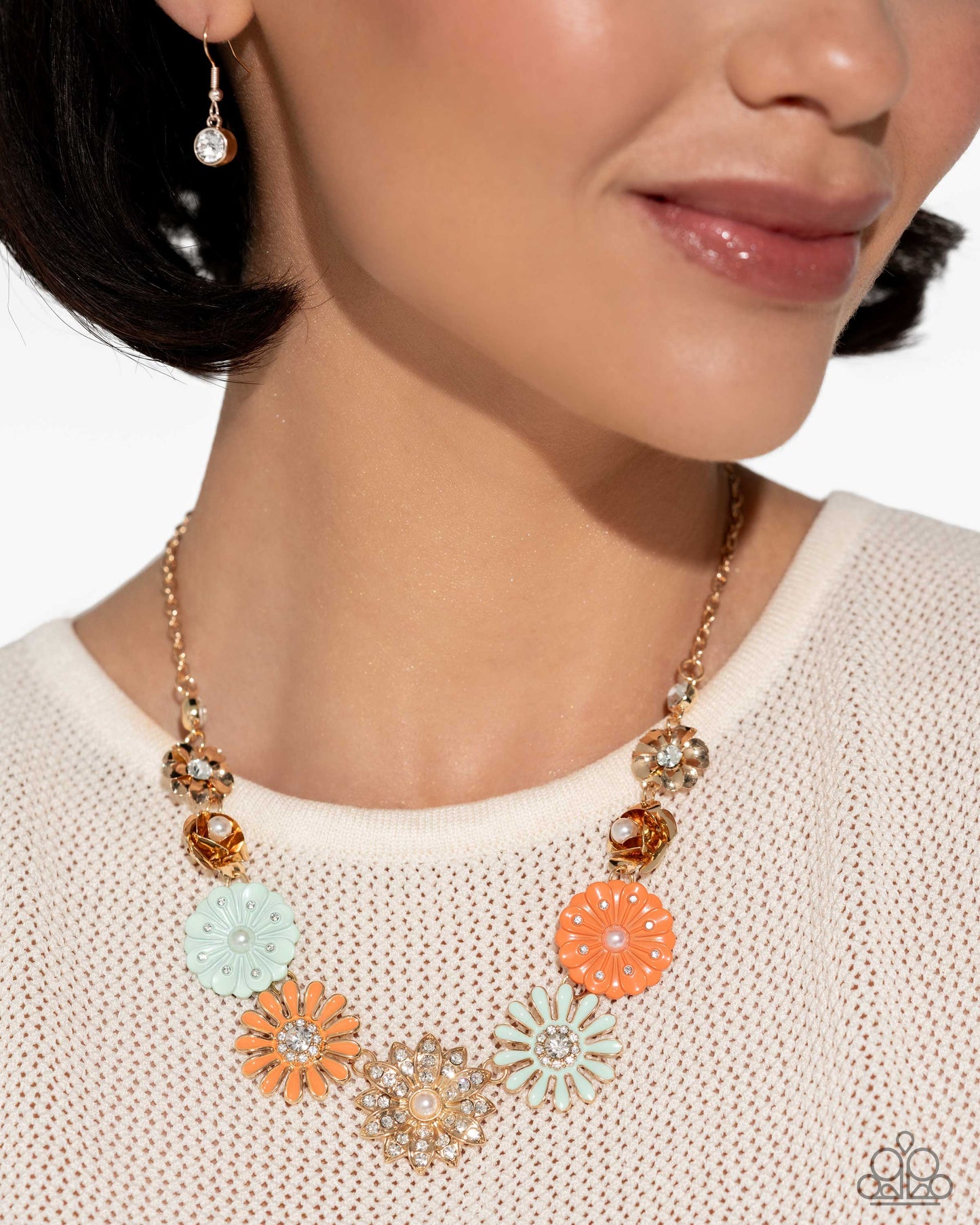 A Finishing Touch Garden Gesture - Multi Necklace July 2024 Life of the Party