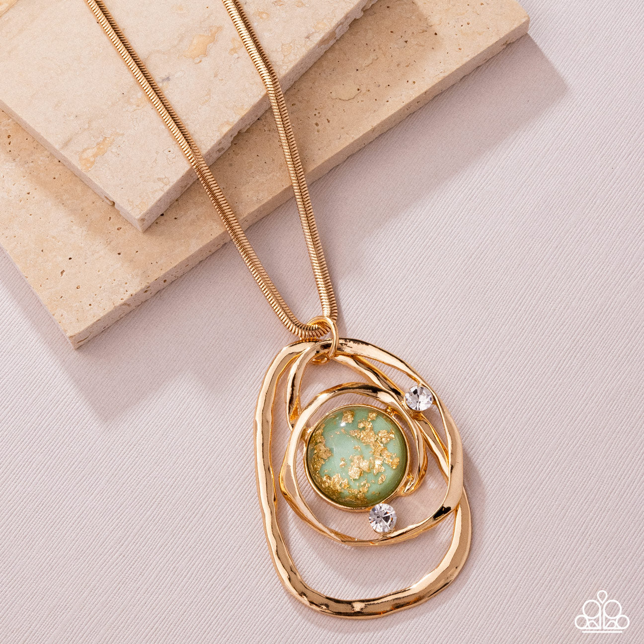 A Finishing Touch Abstract Advance - Green Necklace
