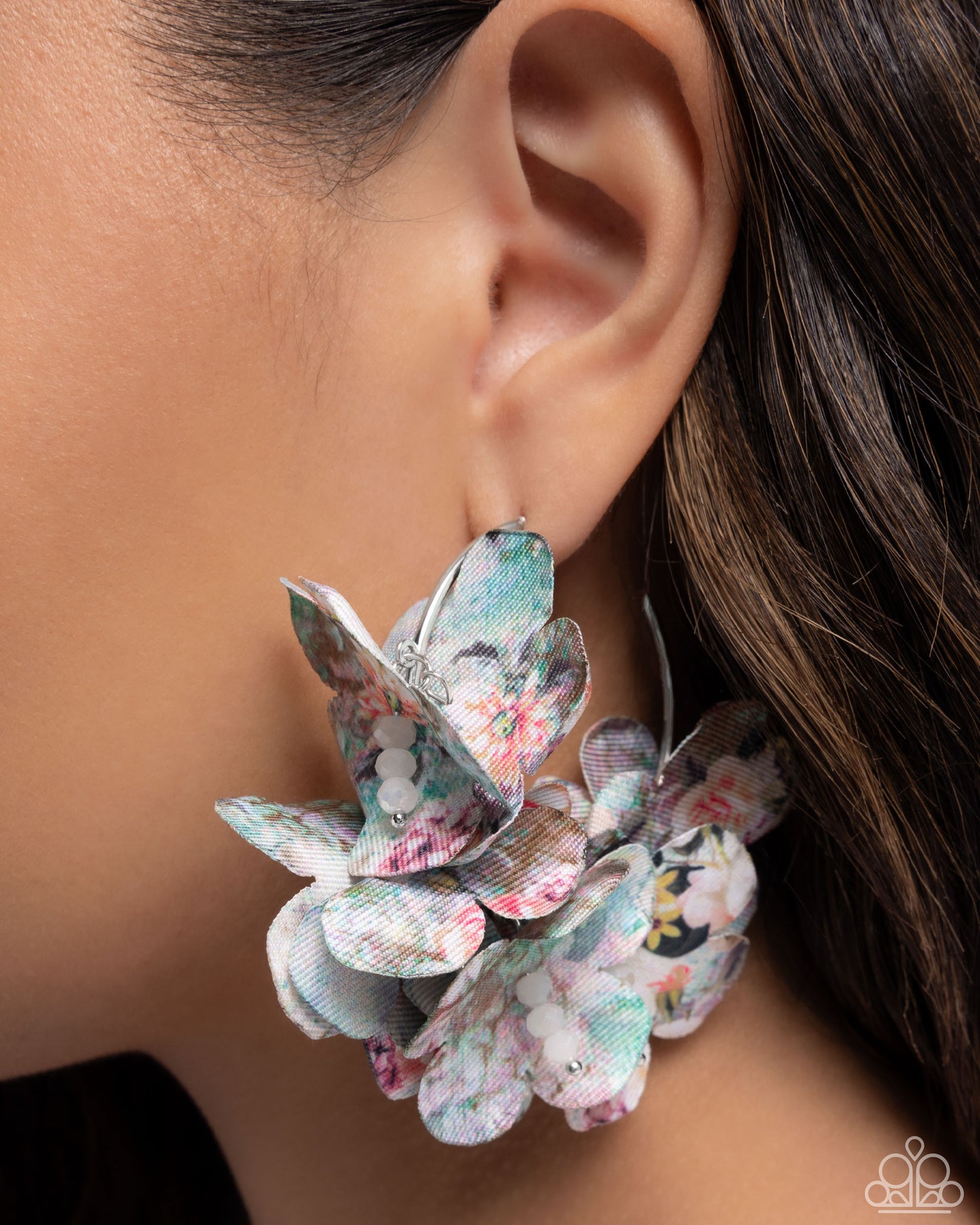 A Finishing Touch Whimsical Walk - Multi Earrings
