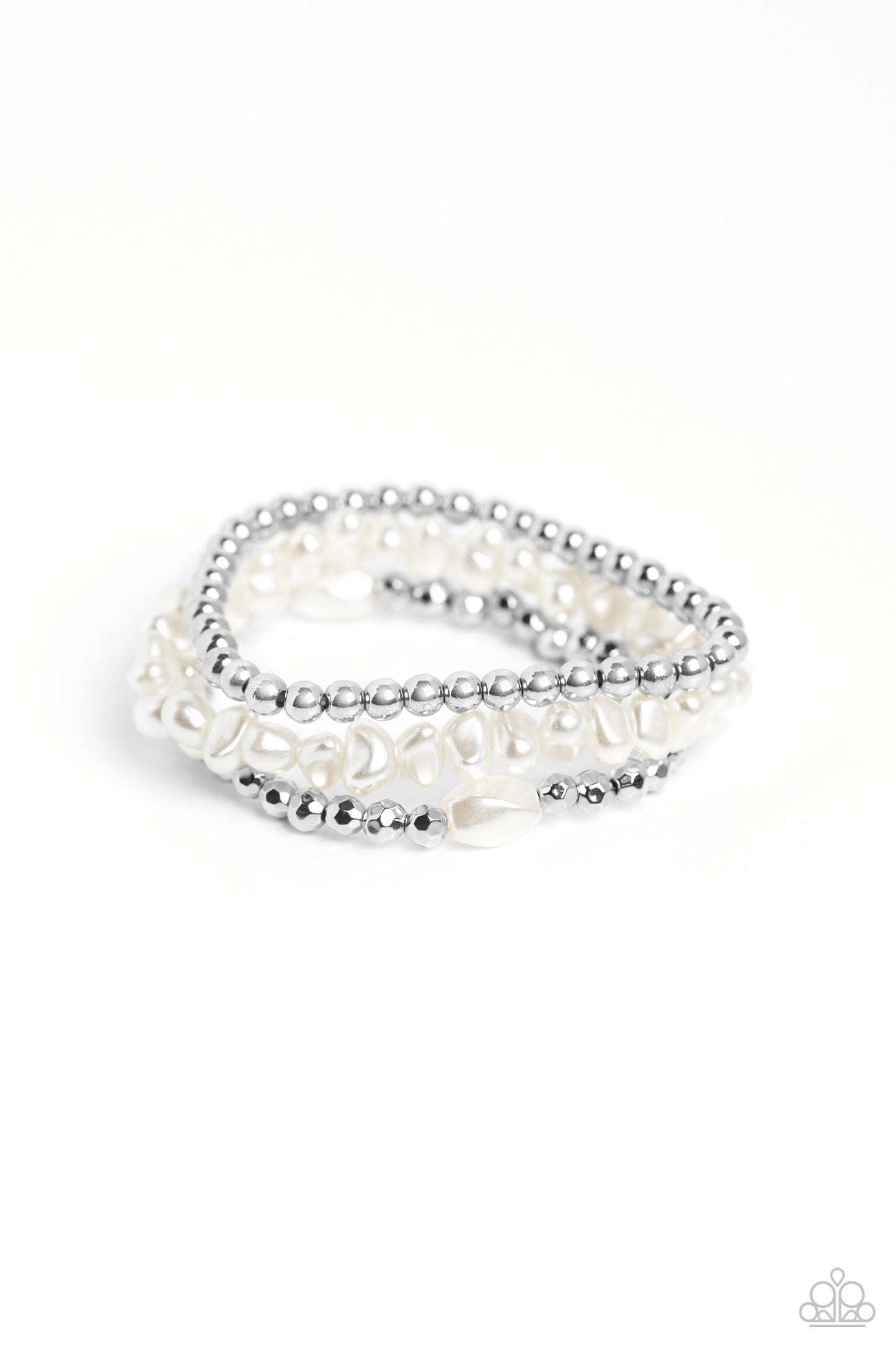 Paparazzi Effulgent Exchange - White Bracelet