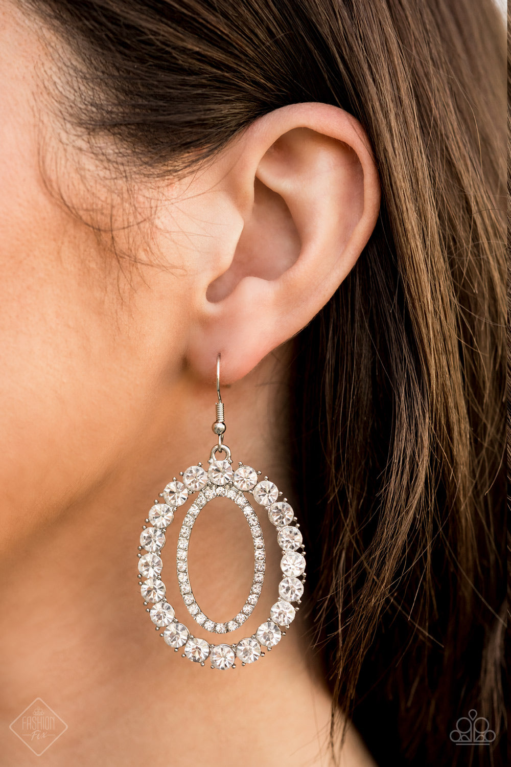 Paparazzi Fiercely 5th Avenue - November's Fashion Fix 2020 Complete Trend Blend - A Finishing Touch