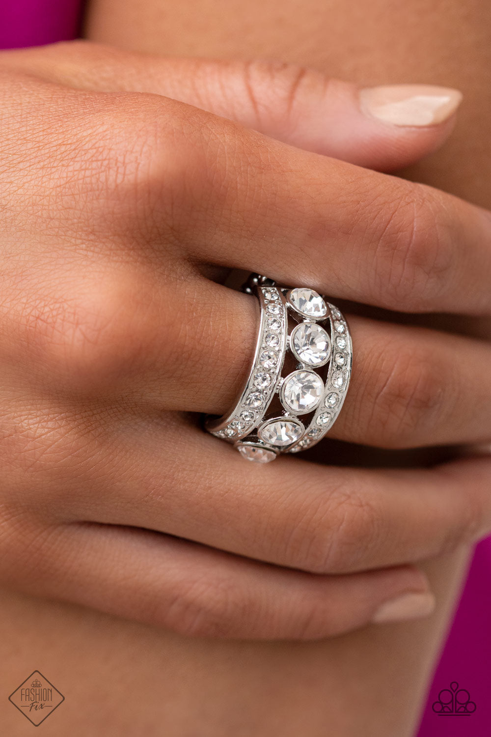 Paparazzi Fiercely 5th Avenue - February's Fashion Fix 2021 Complete Trend Blend - A Finishing Touch Jewelry