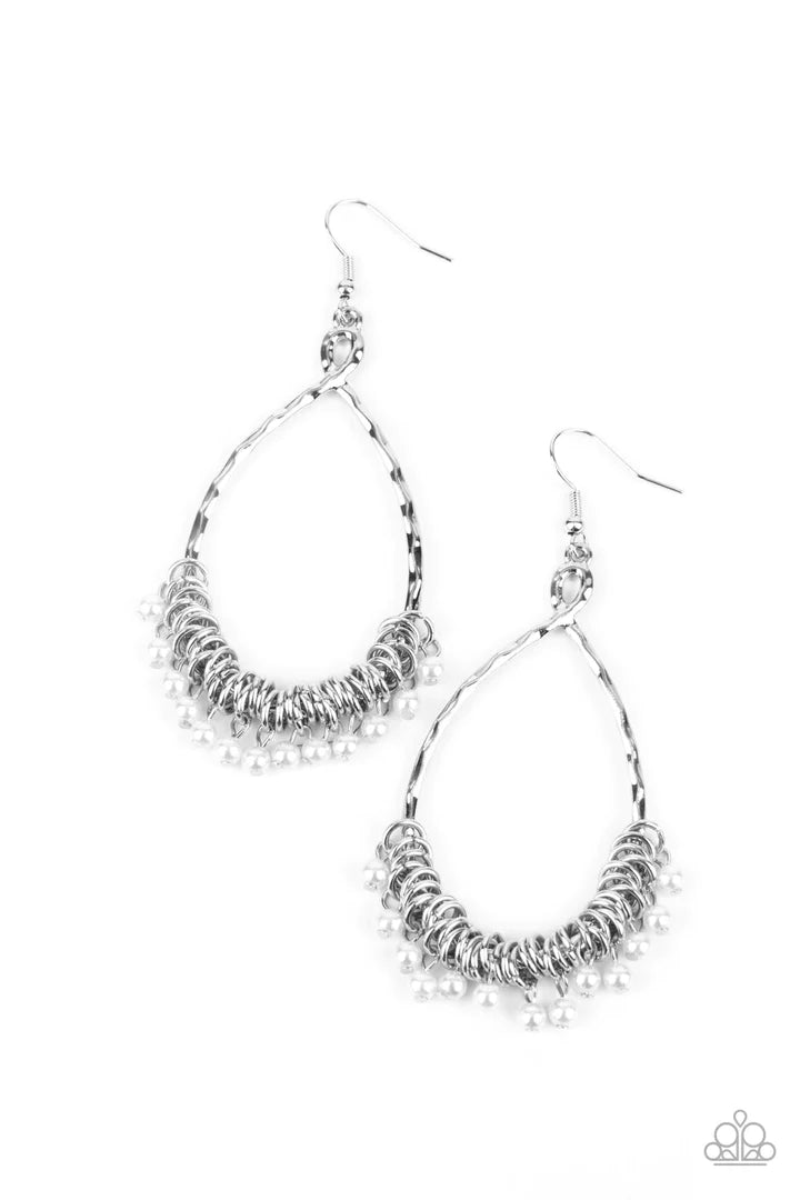 A Finishing Touch Wishing Well Wonder - White Earring