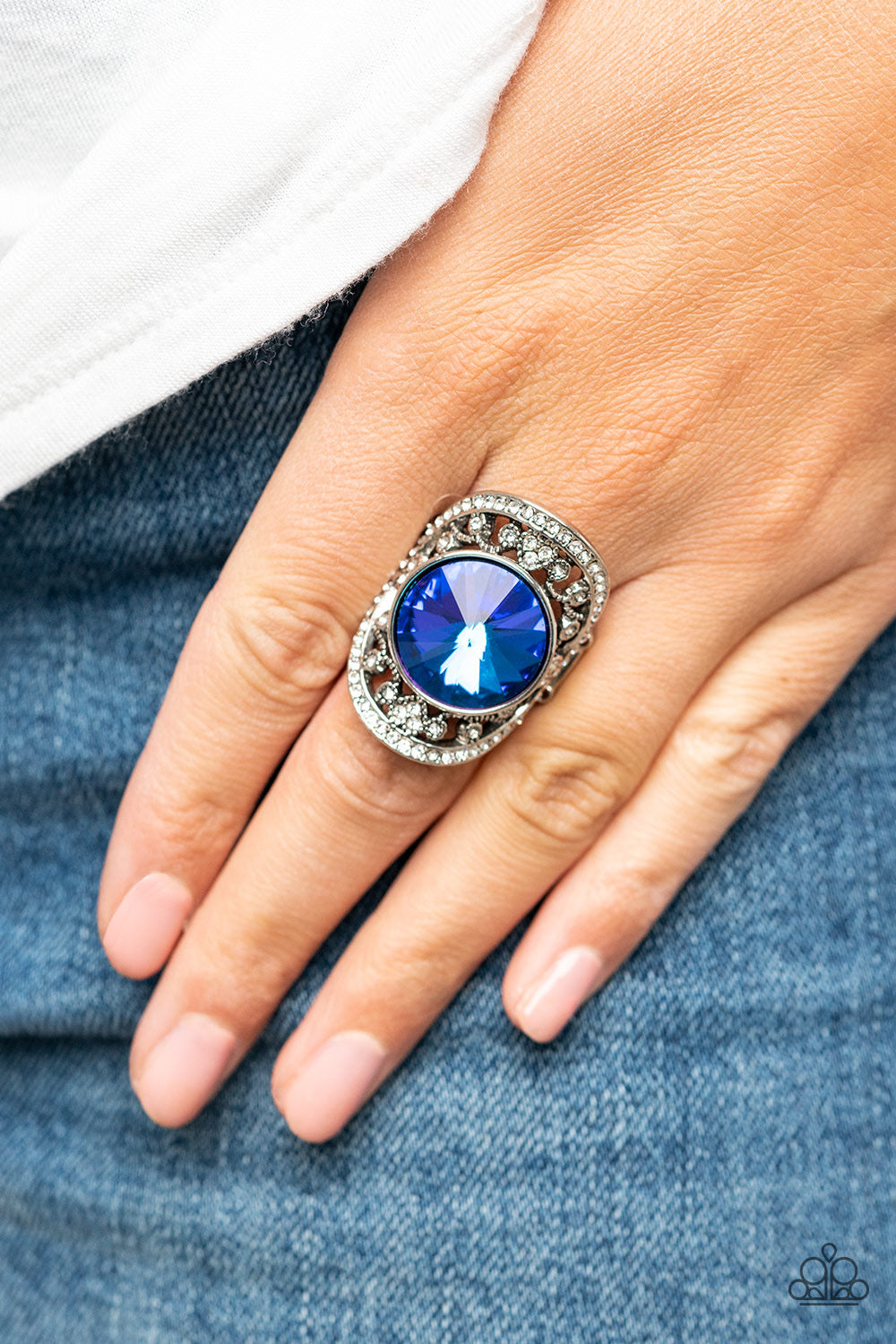 A Finishing Touch Galactic Garden - Blue Ring