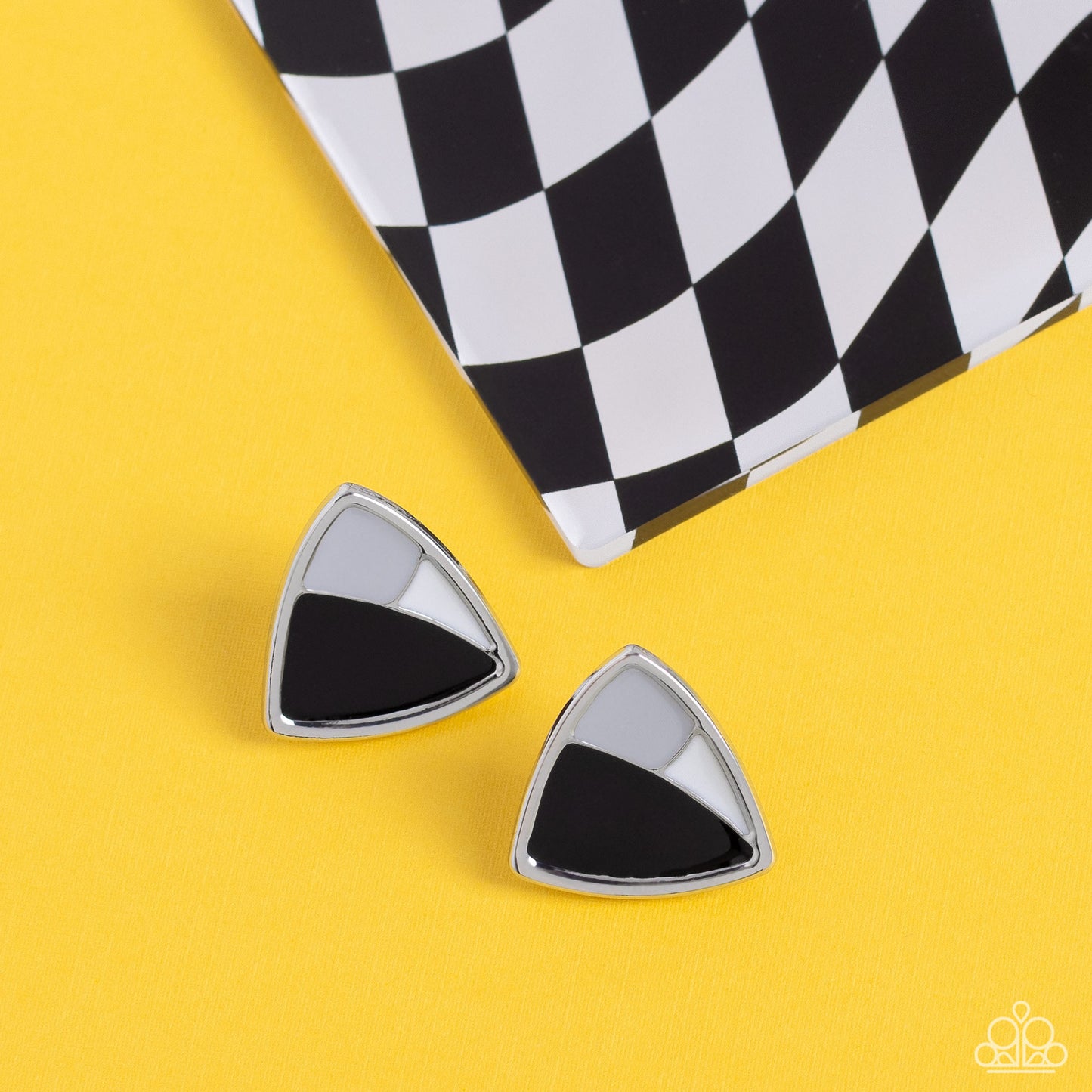 Paparazzi Kaleidoscopic Collision - Black Earrings