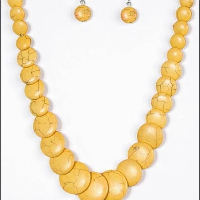 Paparazzi Desert Flats - Yellow - A Finishing Touch