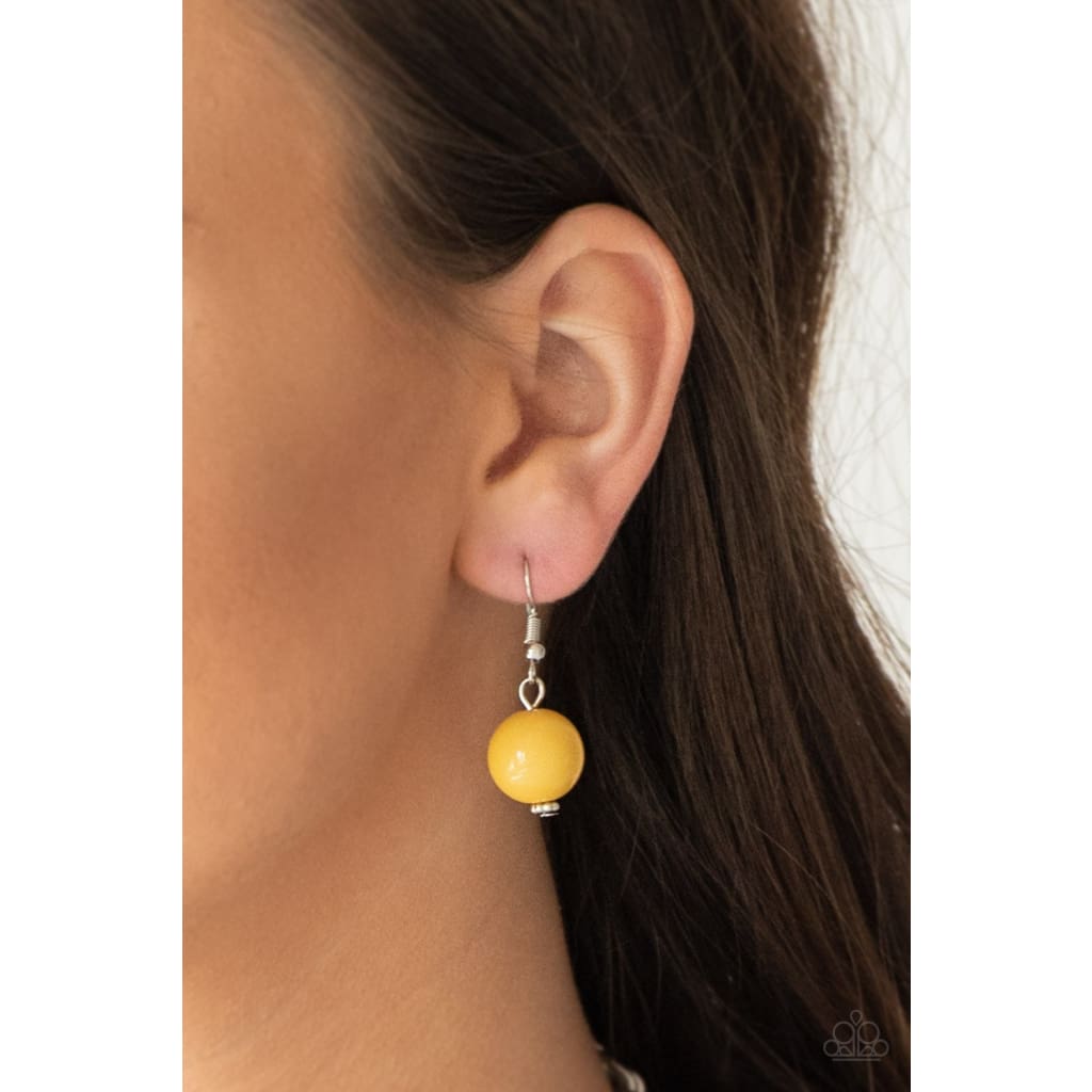 Paparazzi Gorgeously Globetrotter - Yellow - A Finishing Touch