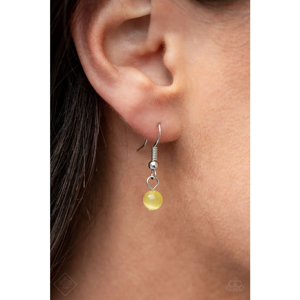 Paparazzi Hook, VINE, and Sinker - Yellow - A Finishing Touch