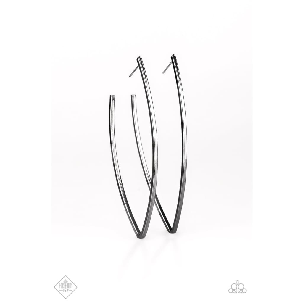 Paparazzi Nothing But Trouble - Black/Gunmetal - A Finishing Touch