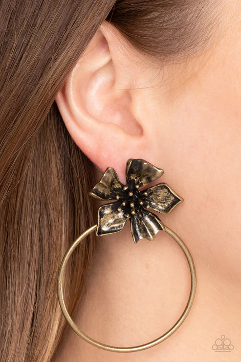 A Finishing Touch Buttercup Bliss - Brass Earrings