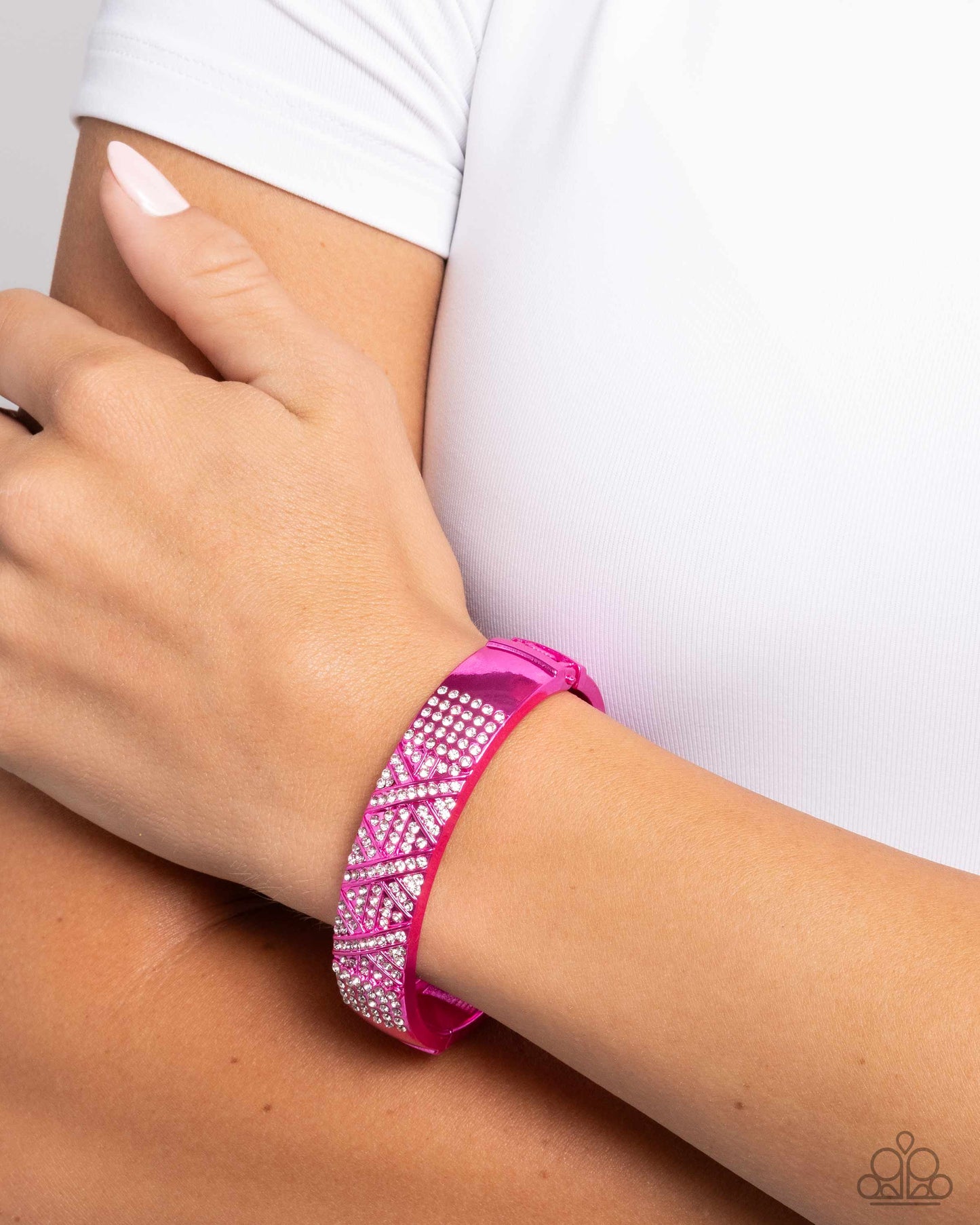 Paparazzi Refulgent Rebel - Pink Bracelet