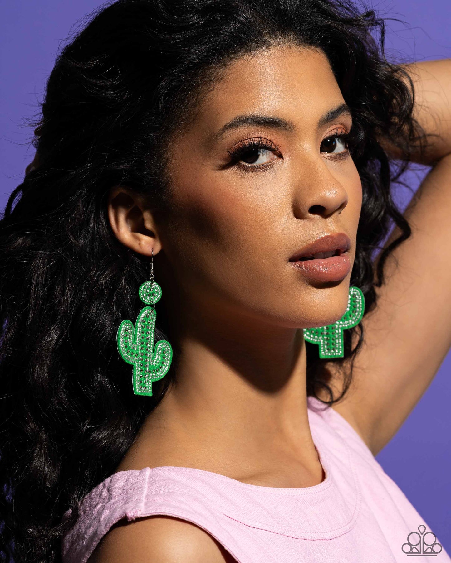 Paparazzi Cactus Cameo - Green Earrings