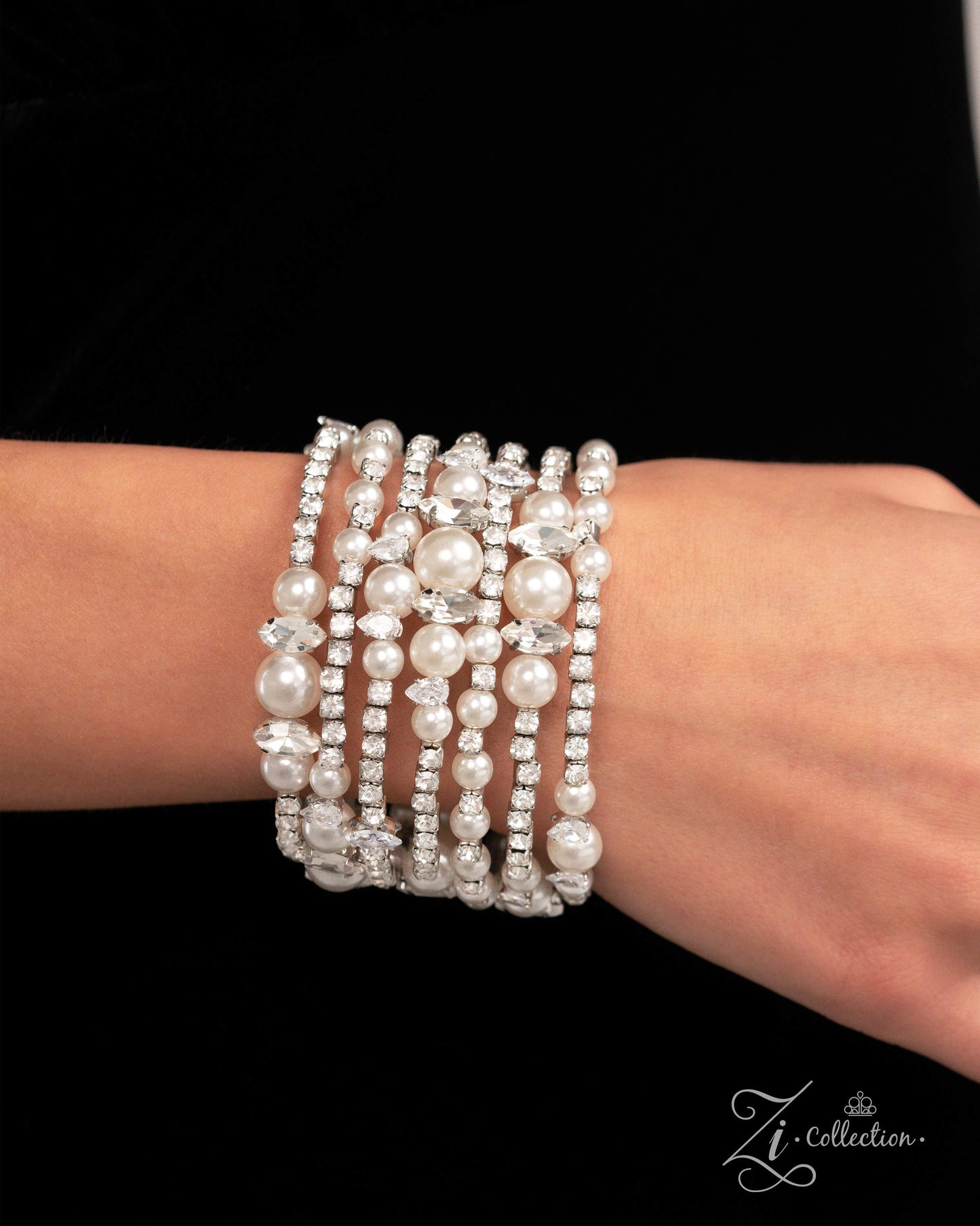 Paparazzi Sentimental Value - White Bracelet - 2024 Zi Collection