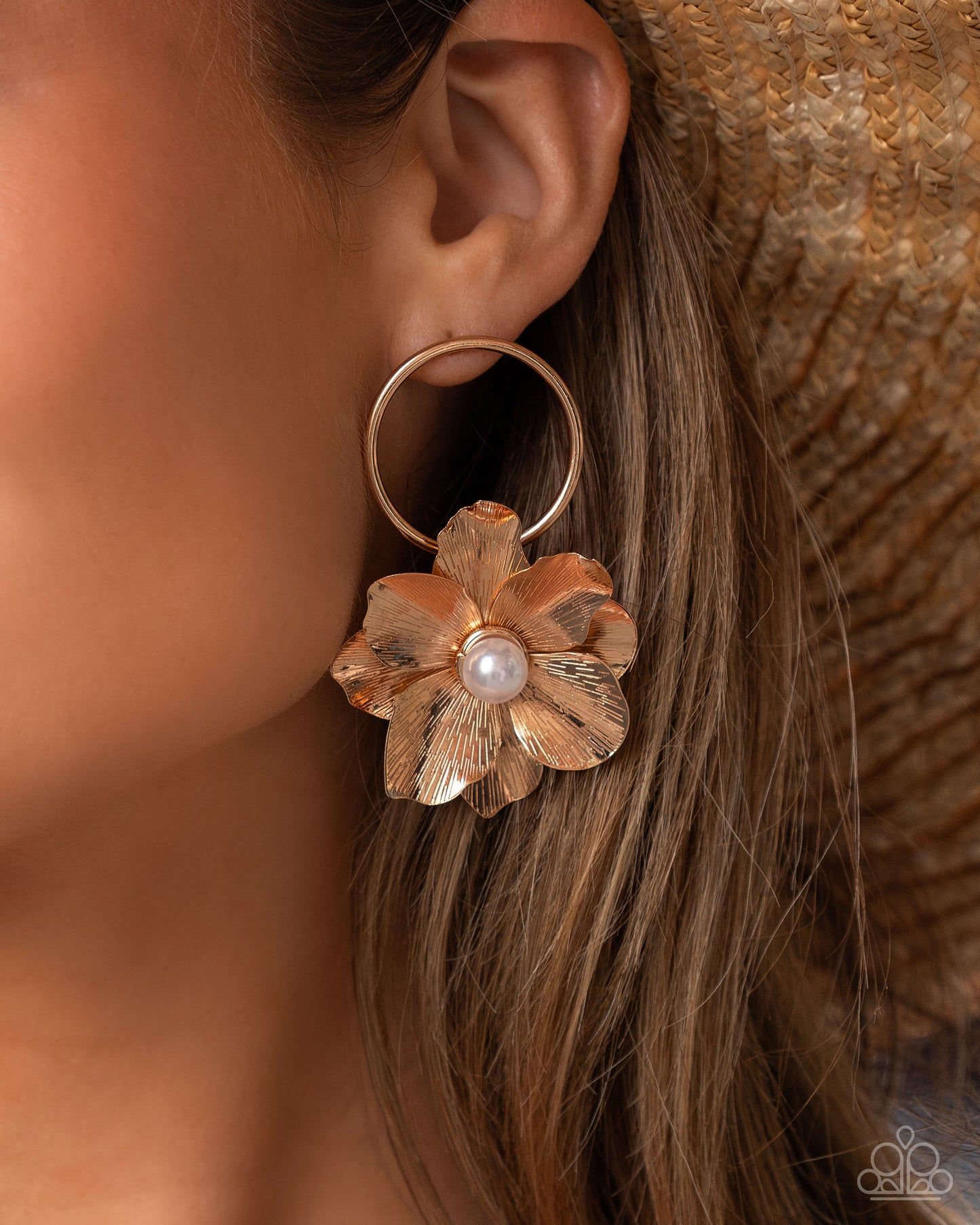 A Finishing Touch Backyard Bling - Gold Earrings