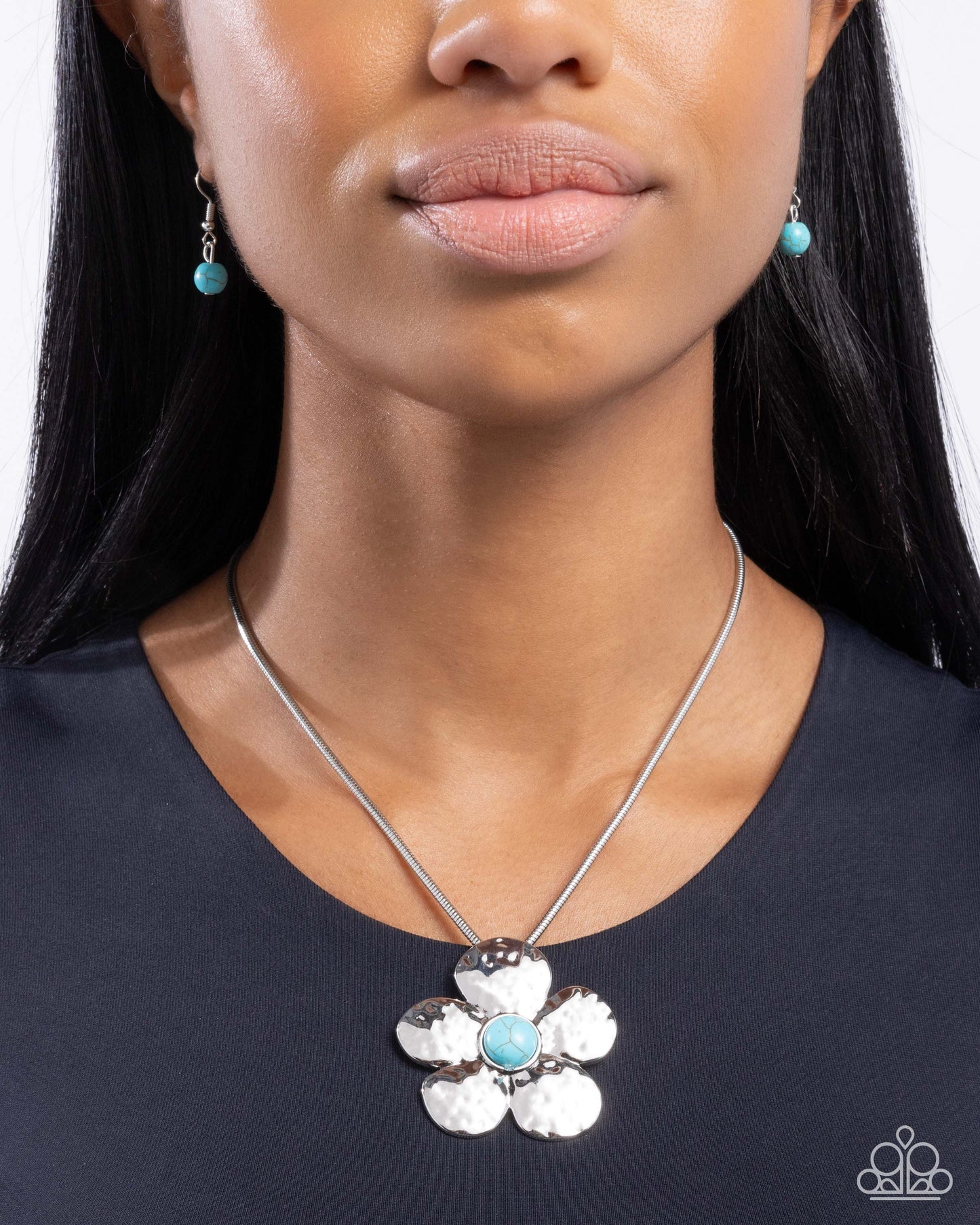 A Finishing Touch Tasteful Texture - Blue Necklace