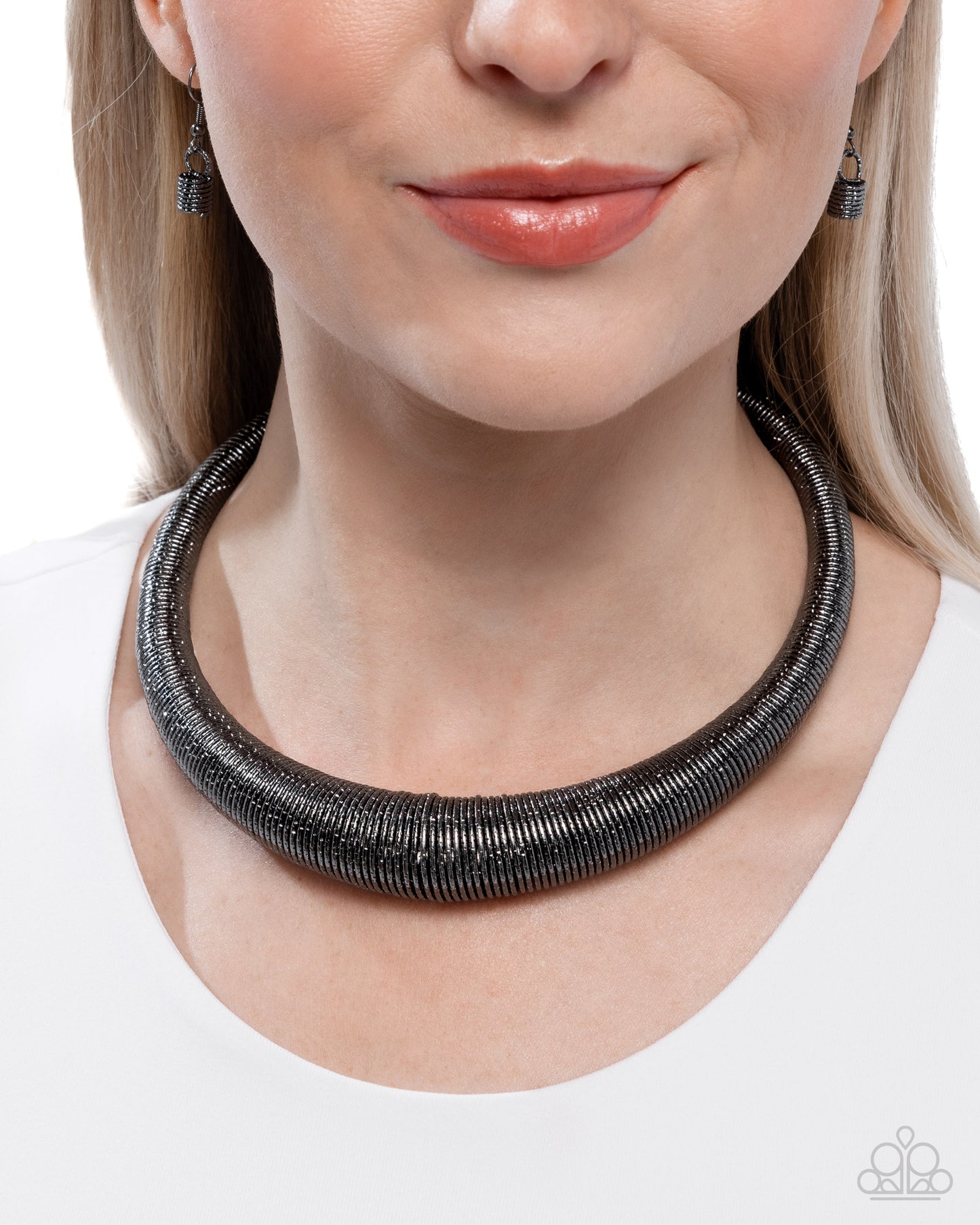 A Finishing Touch Subtle Selfie - Black Necklace