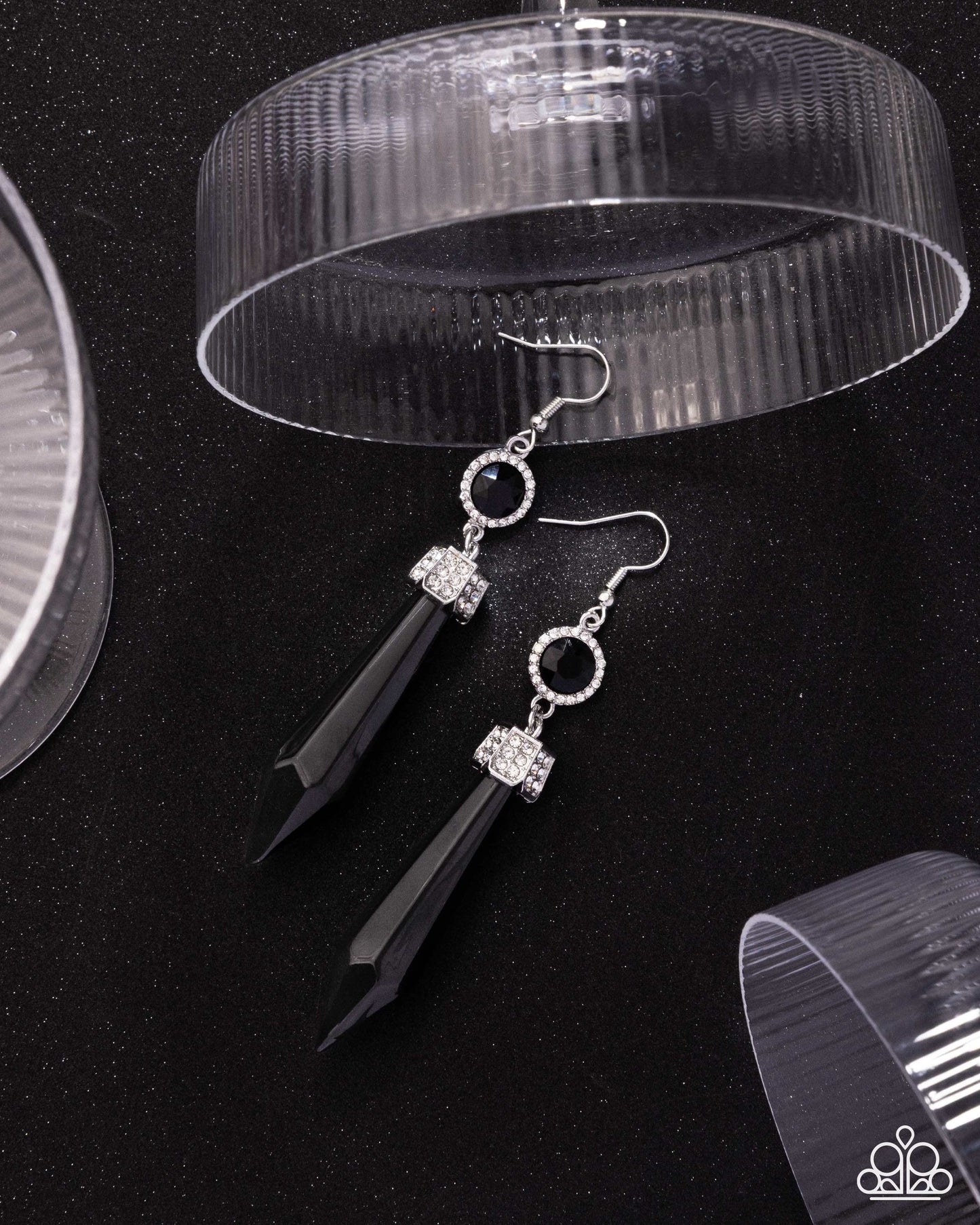 A Finishing Touch Palatial Pizzazz - Black Earrings