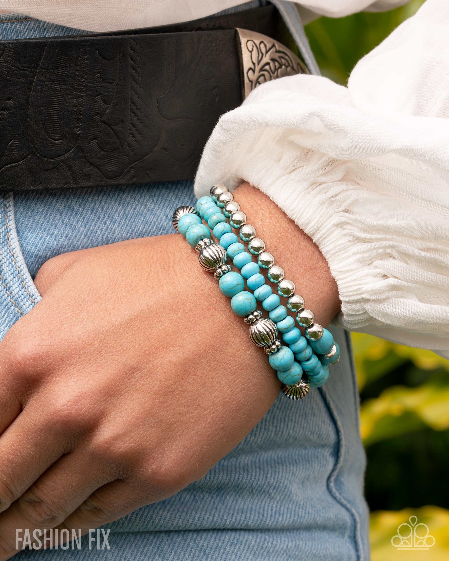 A Finishing Touch Fashion Fix August 2025 -Simply Santa Fe