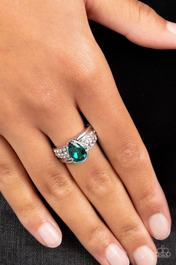 A Finishing Touch Divine Into Oblivion - Green Ring