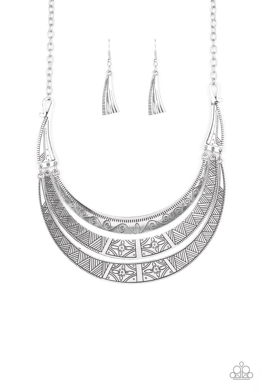 Paparazzi Take All You Can GATHERER - Silver - A Finishing Touch 