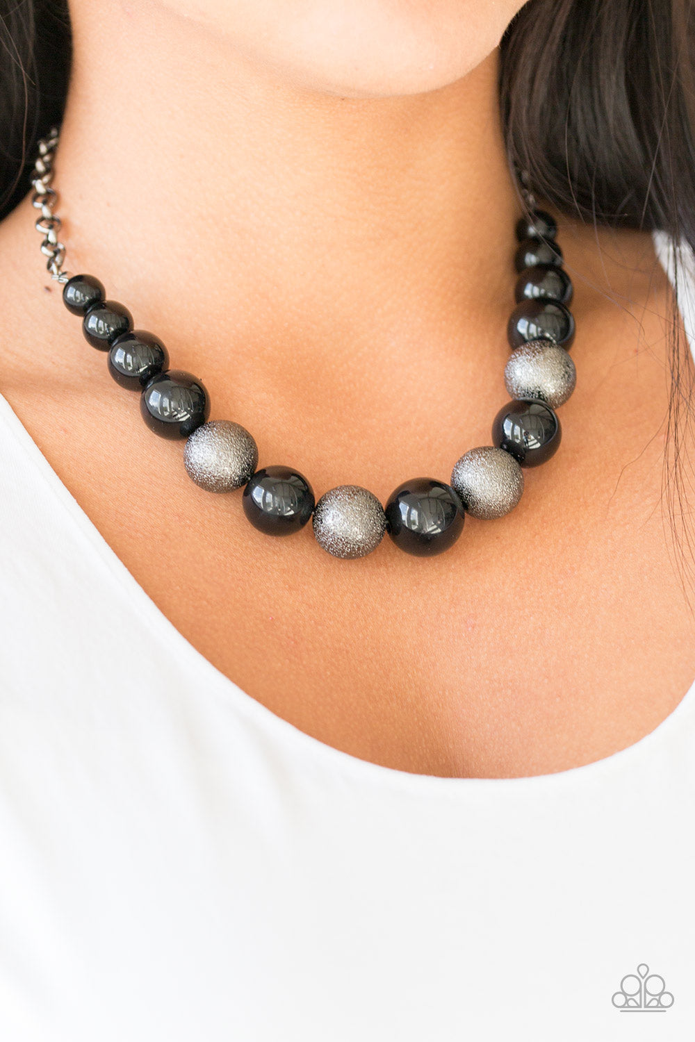 Paparazzi Color Me CEO - Black Necklace - A Finishing Touch 