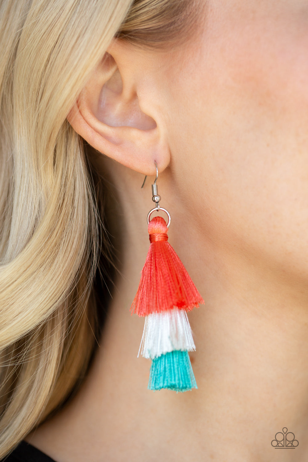 Paparazzi Hold On To Your Tassel! - Orange - A Finishing Touch 