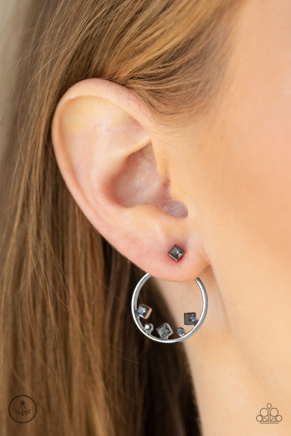 Paparazzi Top-Notch Twinkle - Silver Earrings - A Finishing Touch 