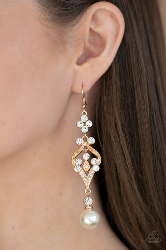 Paparazzi Elegantly Extravagant - Gold Earrings - A Finishing Touch 