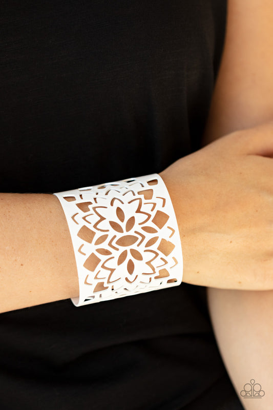 Paparazzi Hacienda Hotspot - White Bracelet - A Finishing Touch Jewelry