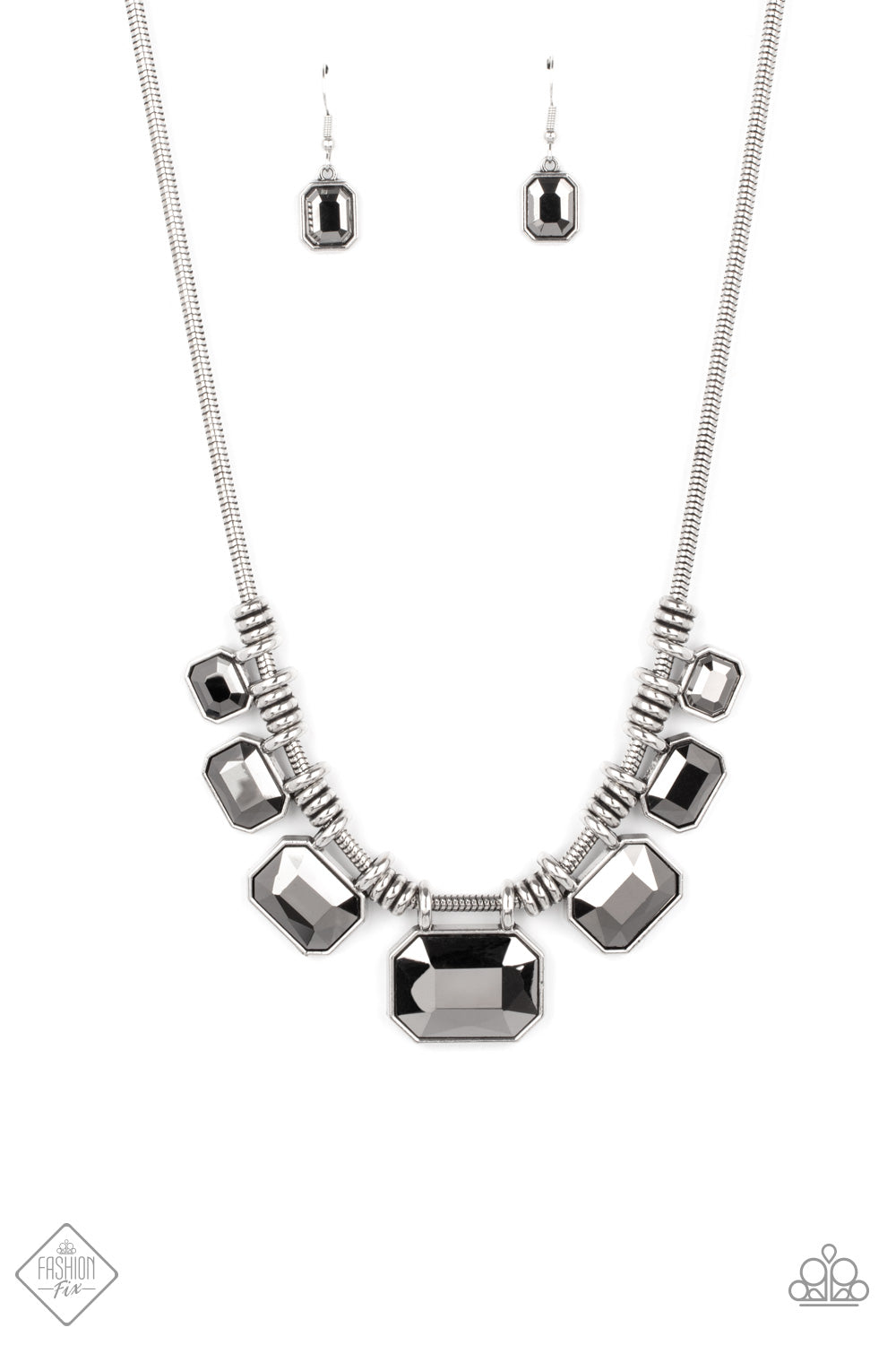 Paparazzi Urban Extravagance - Silver Necklace - A Finishing Touch Jewelry