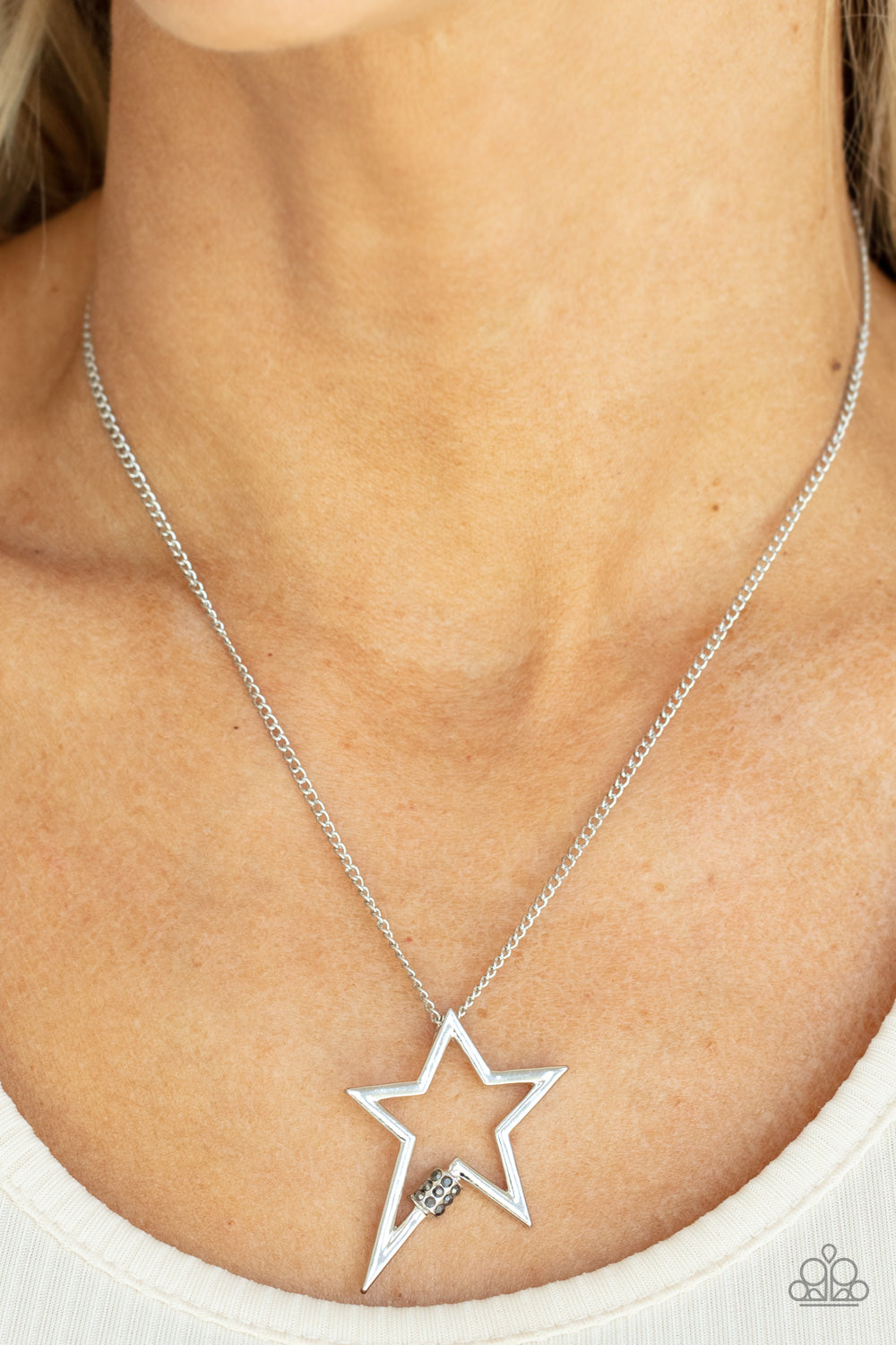 Paparazzi Light Up The Sky - Silver Necklace - A Finishing Touch Jewelry