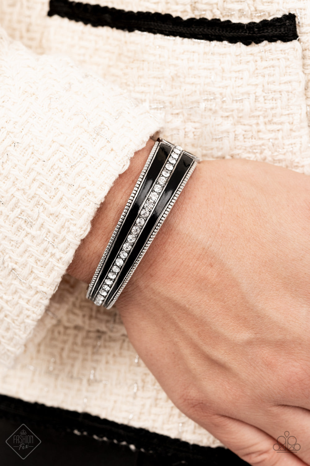 Paparazzi Exquisitely Empirical Fashion Fix - Black Bracelet - A Finishing Touch Jewelry