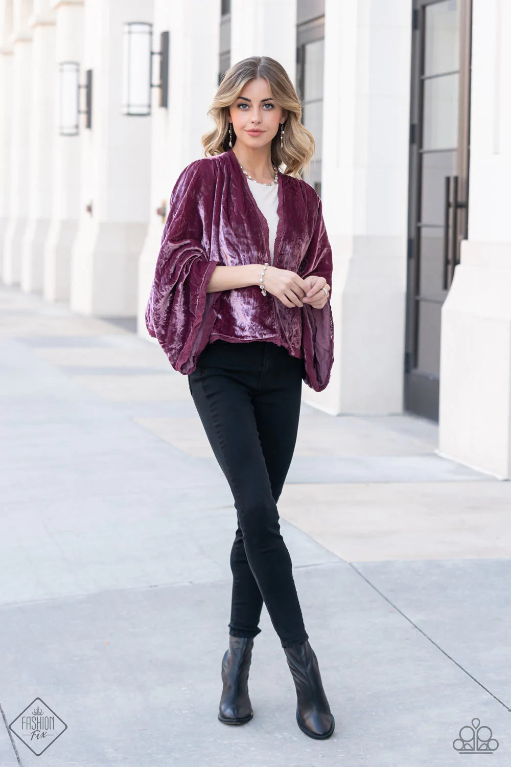 Paparazzi Fiercely 5th Avenue - February's Fashion Fix 2021 Complete Trend Blend - A Finishing Touch Jewelry