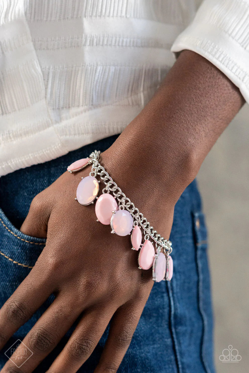 Paparazzi Glimpses Of Malibu - February's Fashion Fix 2021 Complete Trend Blend - A Finishing Touch Jewelry