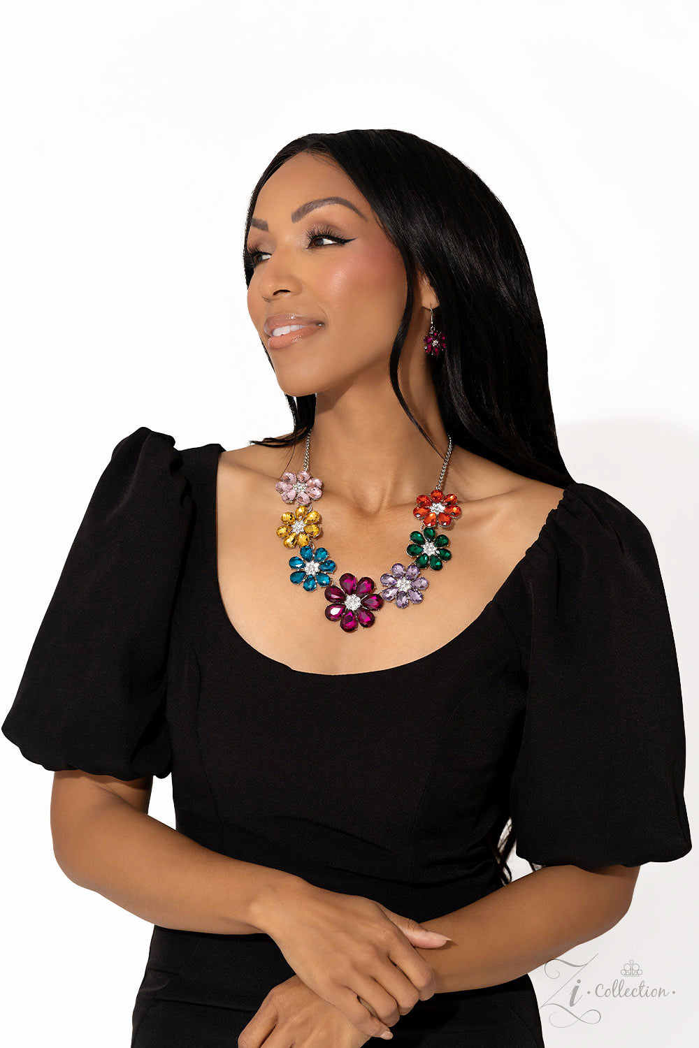 Paparazzi Outgoing - Multi Flower Zi Collection Necklace Set