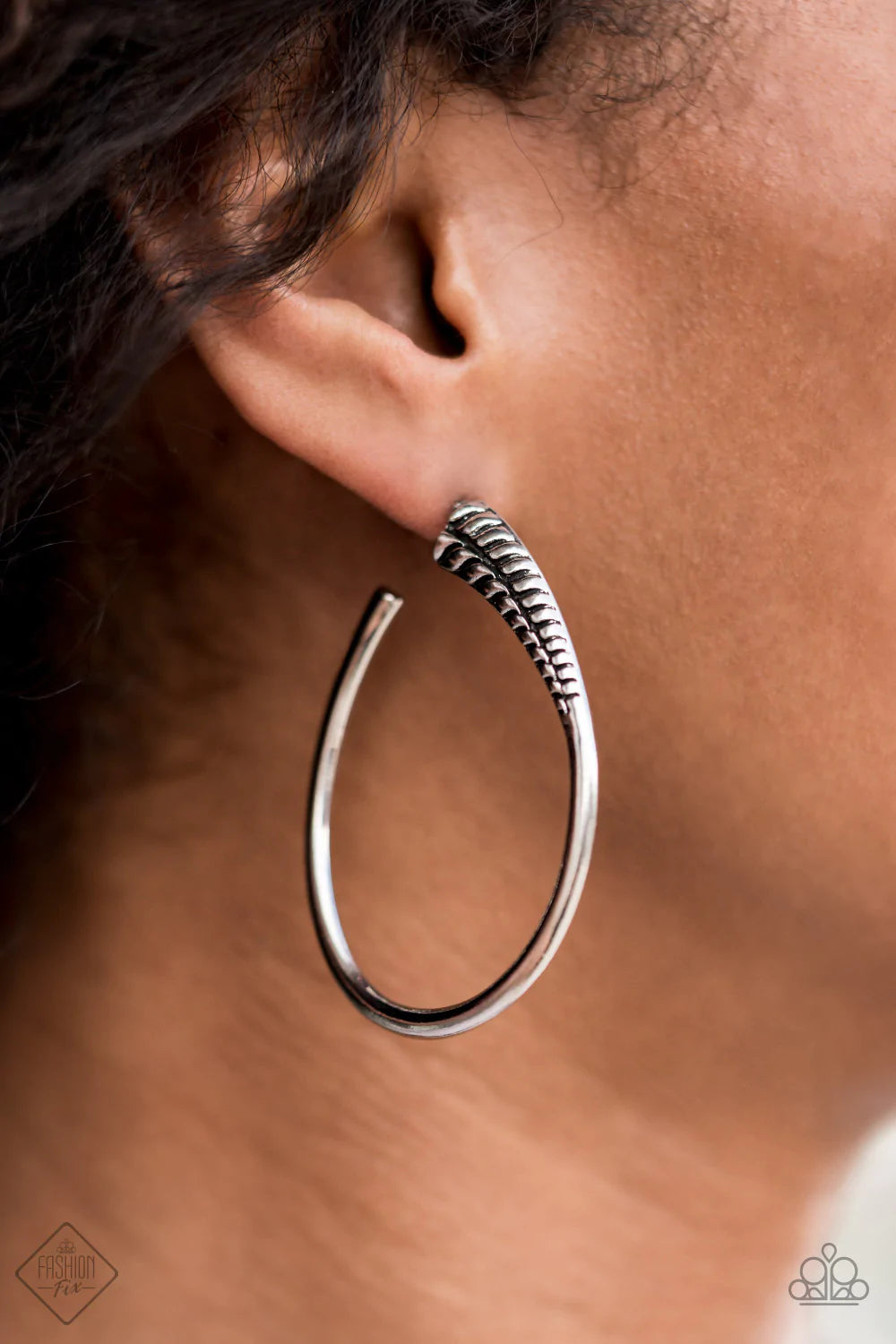 Paparazzi Magnificent Musings - April's Fashion Fix 2021 Complete Trend Blend - A Finishing Touch Jewelry