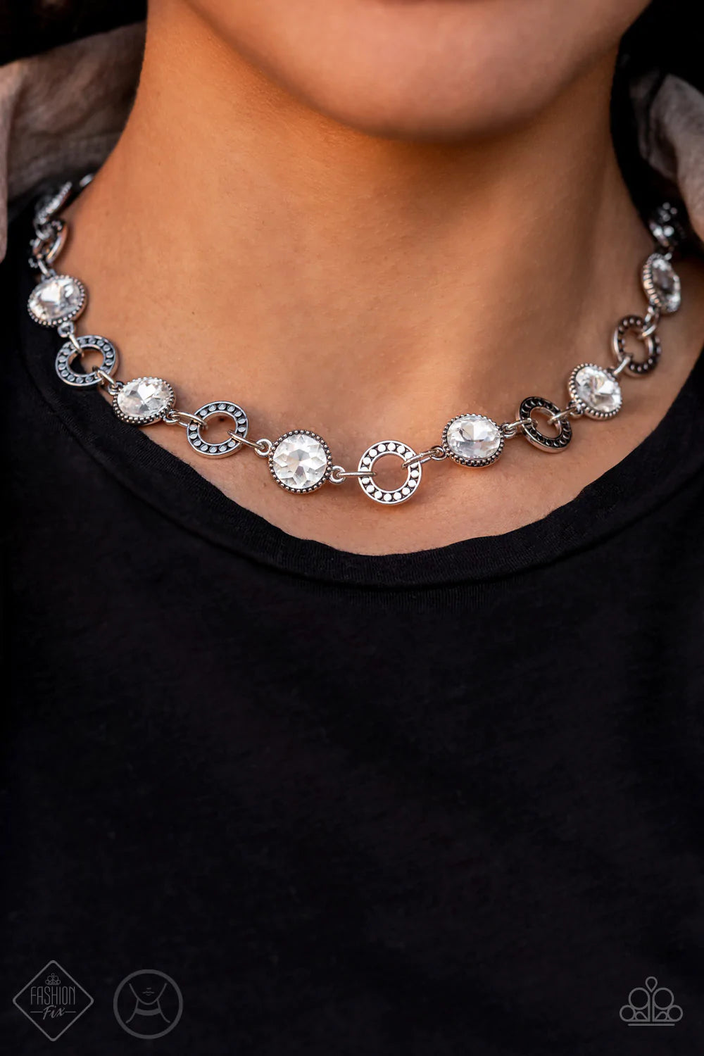 Paparazzi Magnificent Musings - December's Fashion Fix 2021 Complete Trend Blend - A Finishing Touch Jewelry