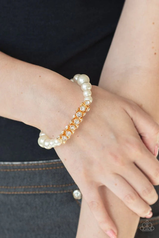 Paparazzi Traffic-Stopping Sparkle - Gold Bracelet