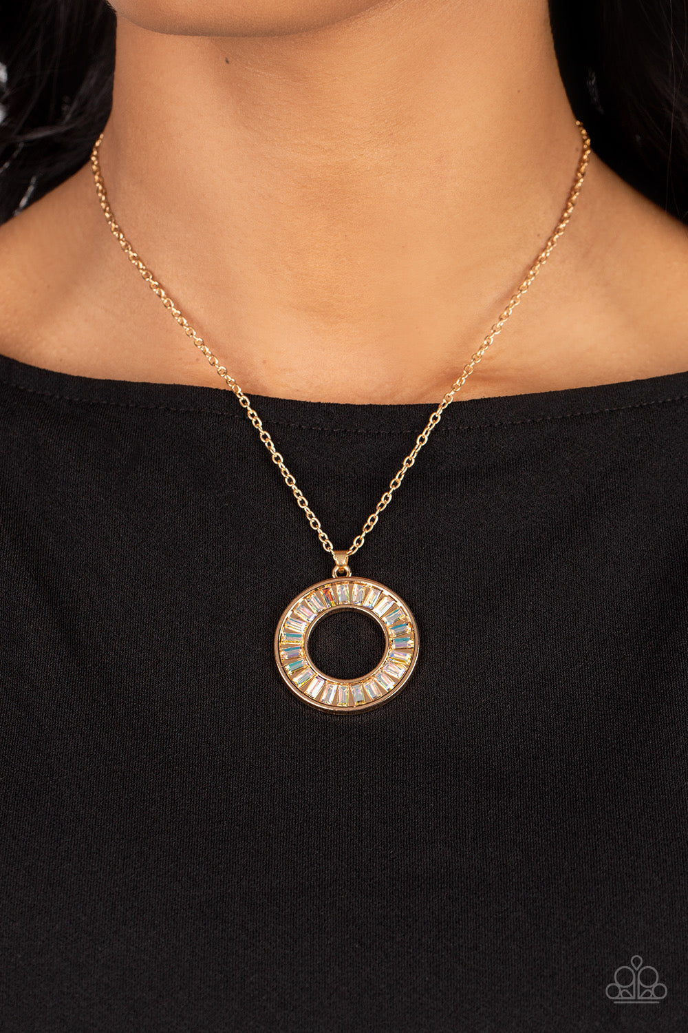 Paparazzi Clique Couture - Gold Necklace -Paparazzi Jewelry Images