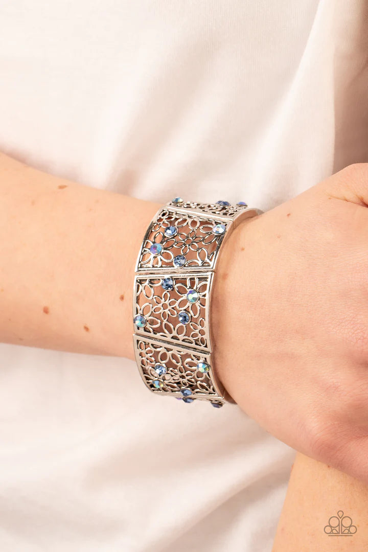 Paparazzi Spring Greetings - Blue Bracelet