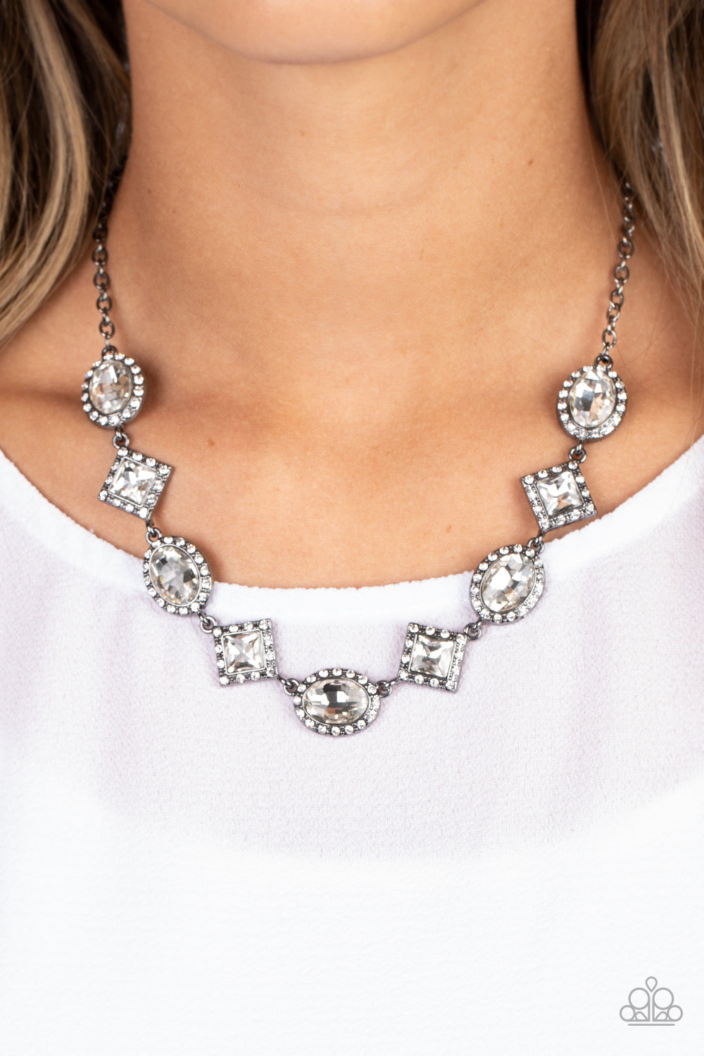 Paparazzi Diamond of the Season - Black Necklace   -Paparazzi Jewelry Images 