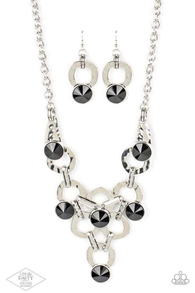 Paparazzi The Karla 2016 Zi Collection Silver Necklace - A Finishing Touch Jewelry