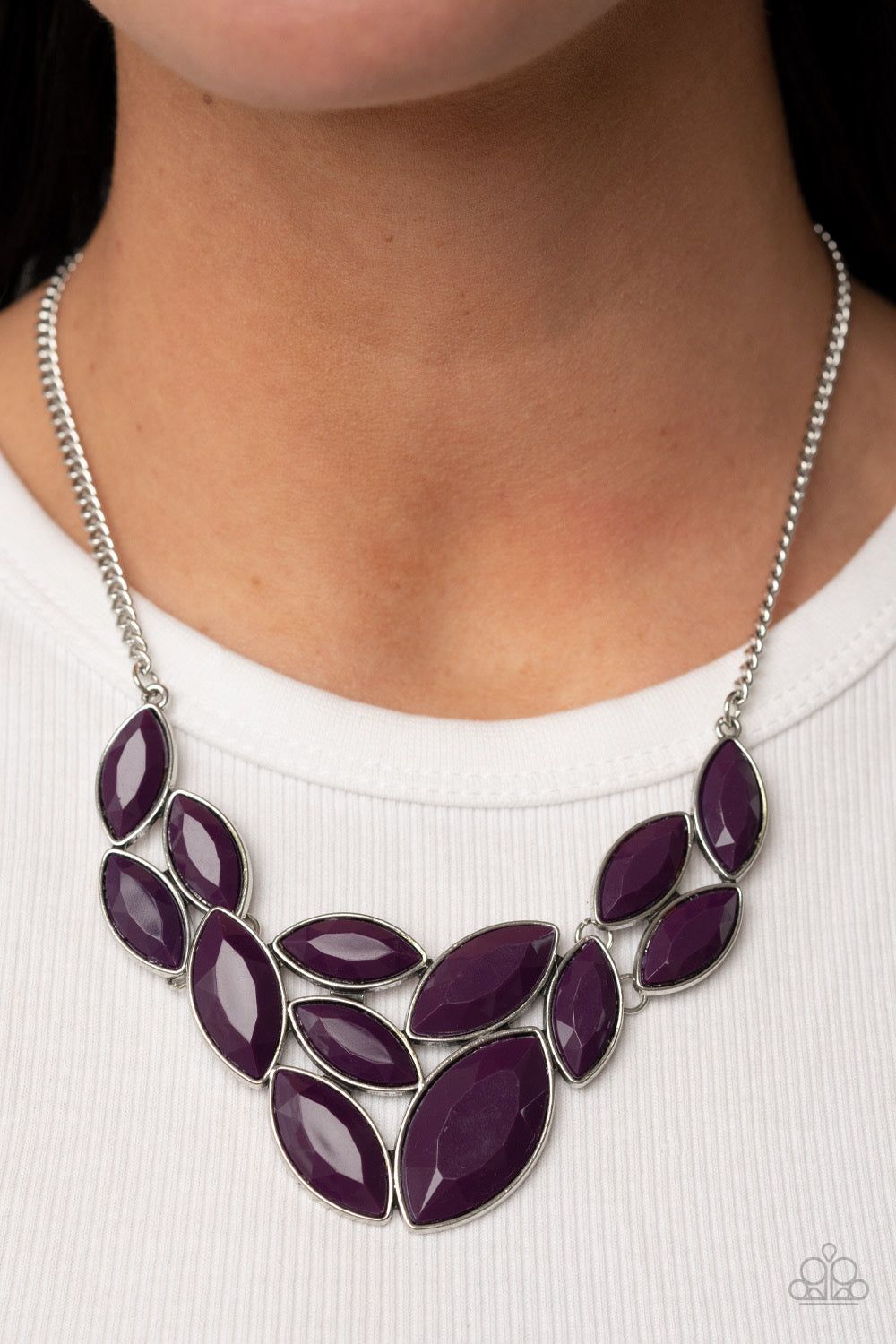 Paparazzi Glitzy Goddess - Purple Necklace