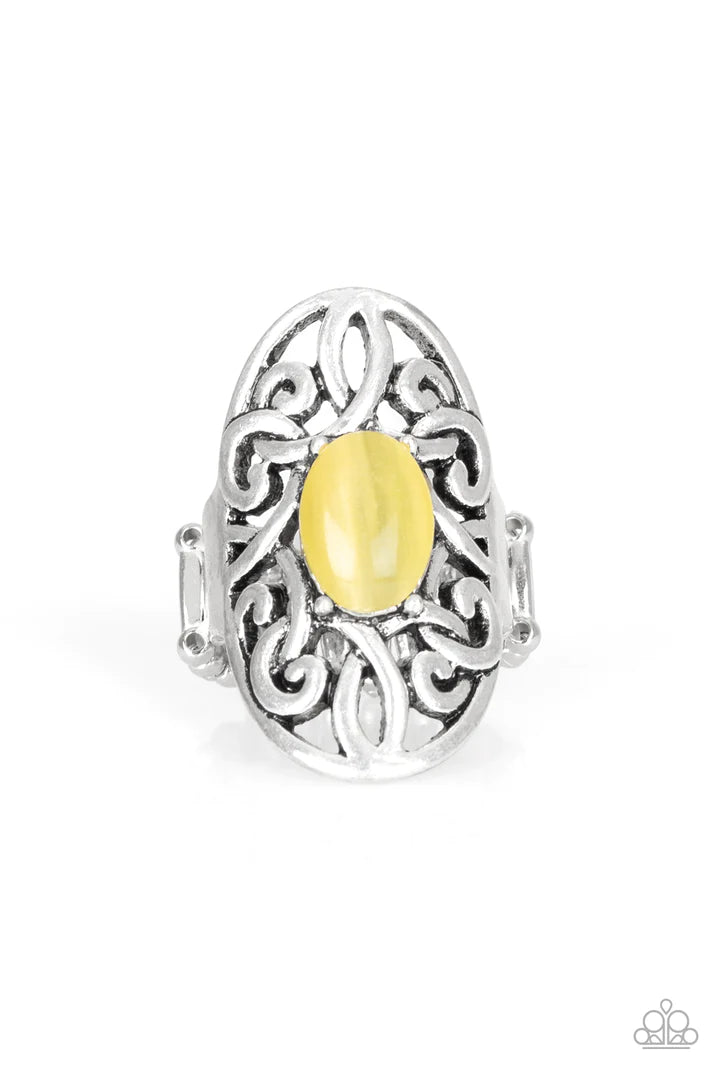 Paparazzi Gleam Big Yellow Ring