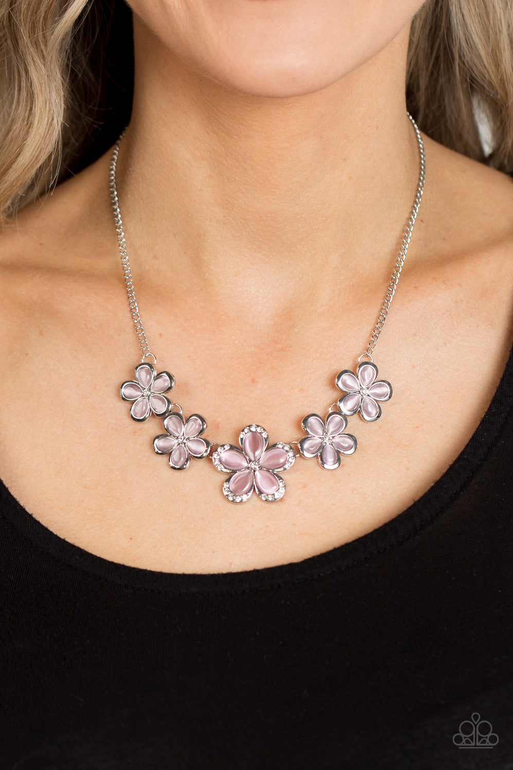 Paparazzi Garden Daydream - Pink Necklace -Paparazzi Jewelry Images 