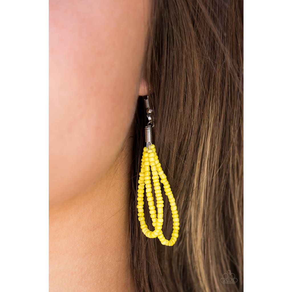 Paparazzi A Standing Ovation - Yellow Seed Bead Necklace - A Finishing Touch 