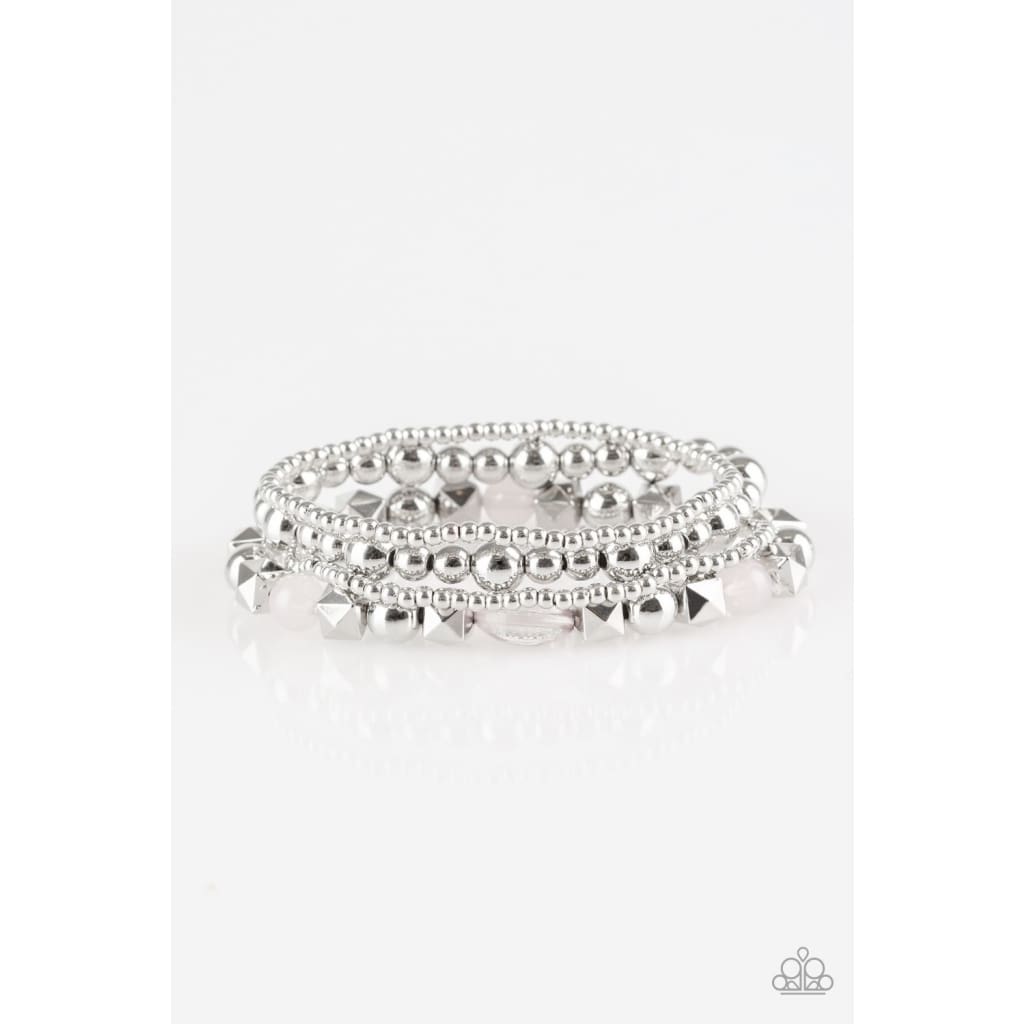 Paparazzi Babe-alicious - Silver - A Finishing Touch 