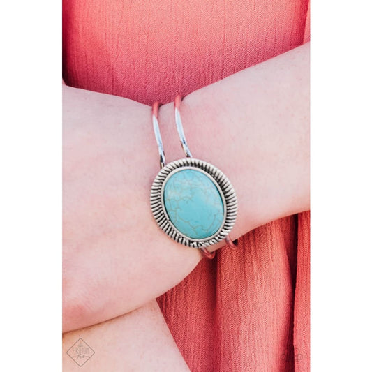 Paparazzi FRONTIER and Center - Blue Bracelets - A Finishing Touch 