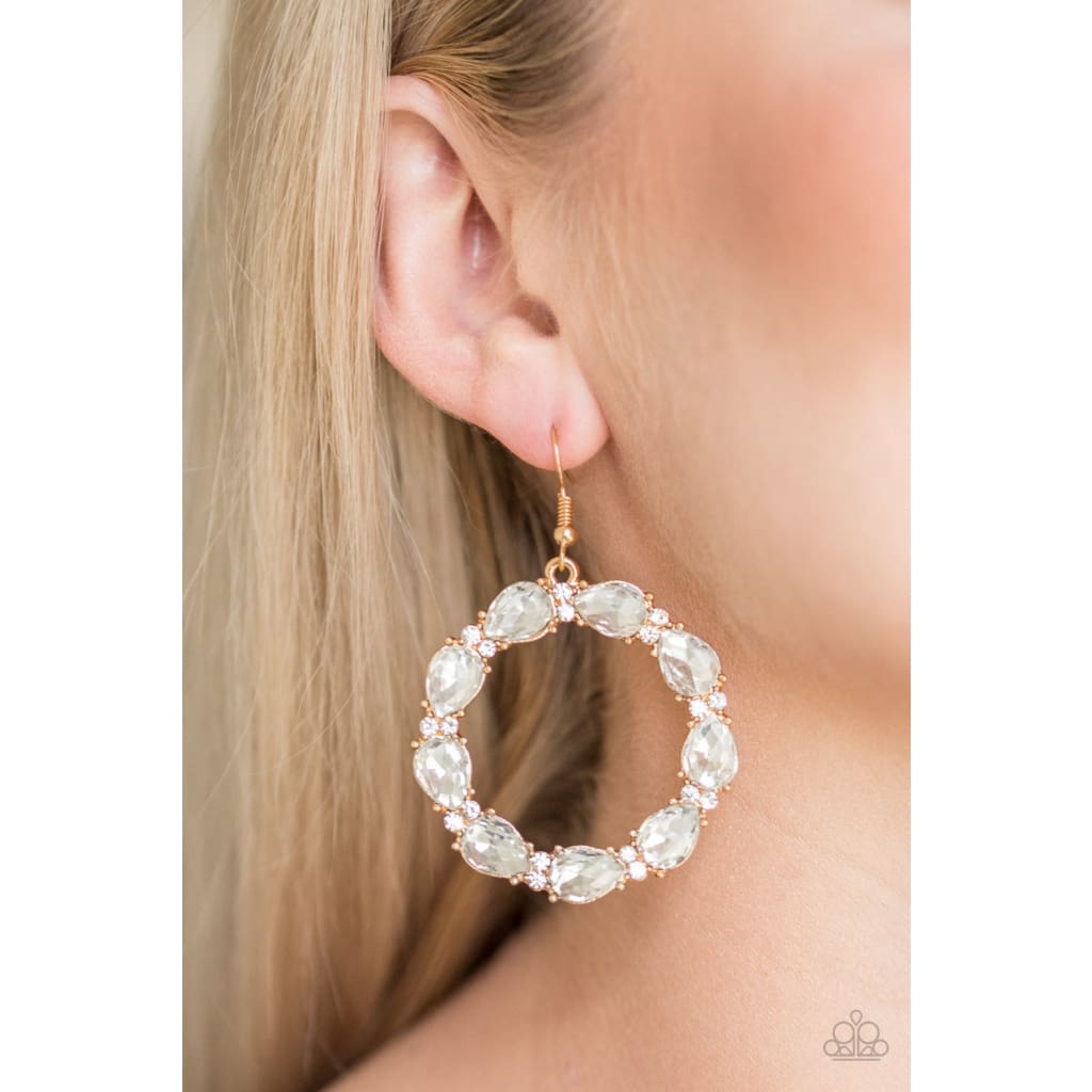 Paparazzi Ring Around The Rhinestones - Gold - A Finishing Touch 