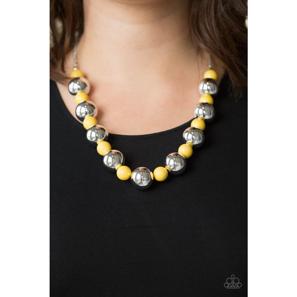 Paparazzi Top Pop - Yellow - A Finishing Touch 